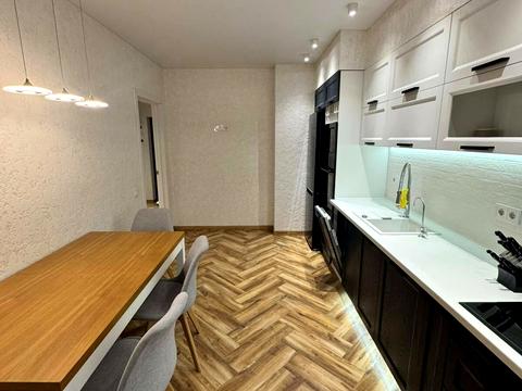 квартира по адресу Митрополита Василия Липковского ул. (Урицкого), 37-Б