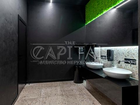 комерційна за адресою Петра Сагайдачного вул., 21