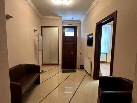коммерческая по адресу Железняка ул., 13
