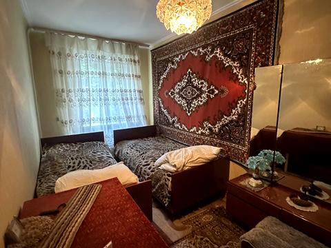квартира за адресою Кам'янецька вул., 72