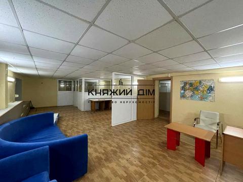 комерційна за адресою Михайла Донця вул., 19