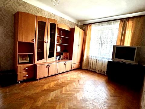 квартира за адресою Леоніда Каденюка просп. (Юрія Гагаріна), 9