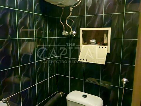 комерційна за адресою Князів Острозьких вул. (Московська), 39