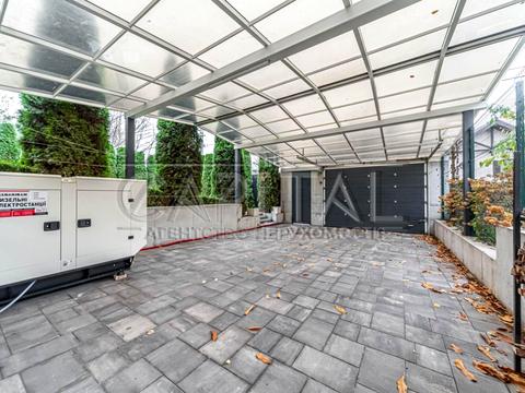 будинок за адресою Кошового Олега пров.