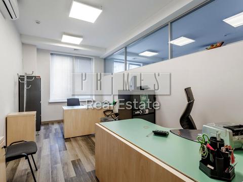 коммерческая по адресу Миколы Бажана просп., 10а