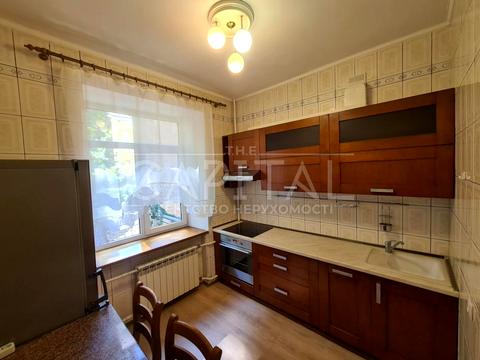 квартира за адресою Богдана Хмельницького вул., 49
