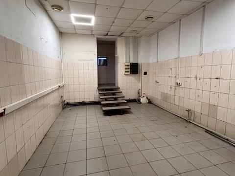 комерційна за адресою Дмитра Яворницького просп. (Карла Маркса), 97