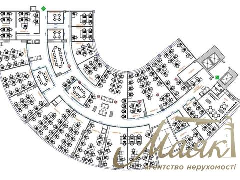 комерційна за адресою Євгена Коновальця вул. (Щорса), 36