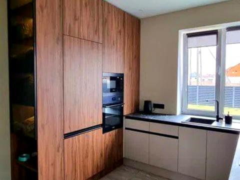 будинок за адресою с. Зазим'я, Київська вул.