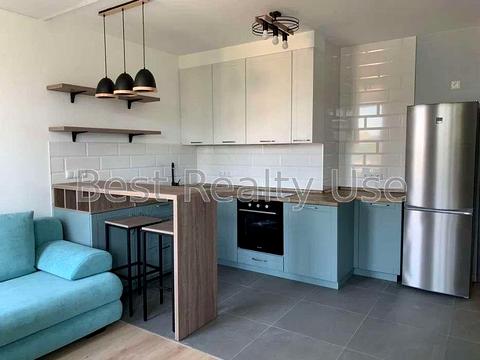 квартира за адресою Євгена Сверстюка вул. (Марини Раскової), 4