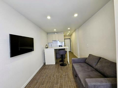 квартира по адресу Олега Мудрака ул. (Генерала Наумова), 1-Б