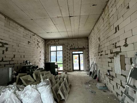 комерційна за адресою Генерала Наумова, 1Б