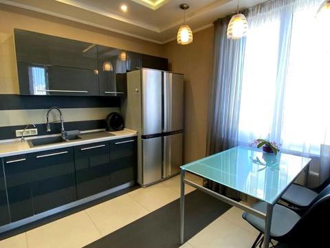 квартира по адресу Днепровская набережная ул., 1-А