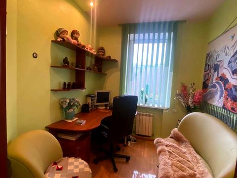будинок за адресою Івана Багряного, 4