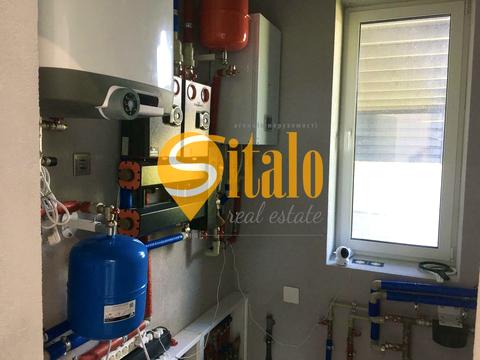 будинок за адресою Захрестова