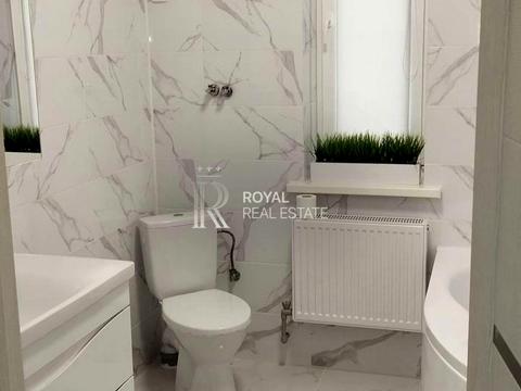 будинок за адресою 1 Травня вул.