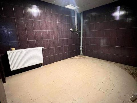 коммерческая по адресу Стрийська, 4