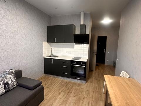 квартира за адресою Михайла Грушевського вул., 39/3, корп. 1-4