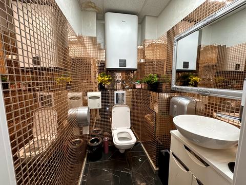 комерційна за адресою Берестейський просп. (Перемоги), 67-А