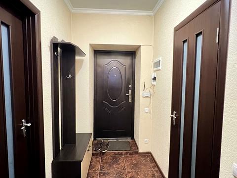 квартира за адресою Хотинська вул., 12