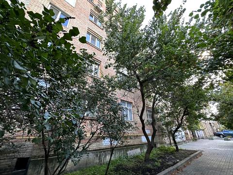 квартира по адресу Еленовская ул., 8