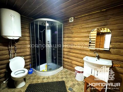 дом по адресу Центральна, 1