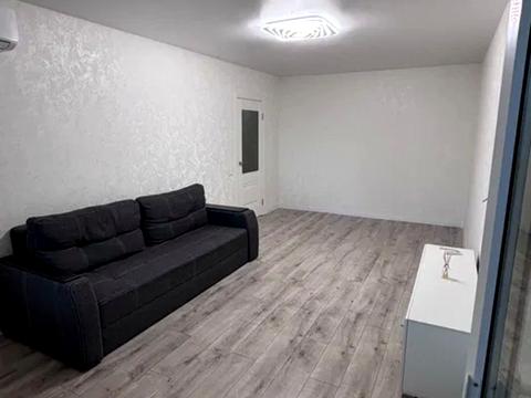 квартира за адресою Ґарета Джонса вул. (Сім'ї Хохлових), 1