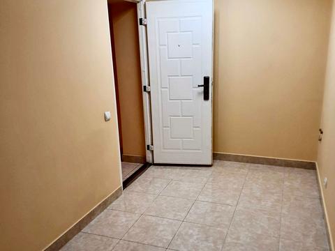 комерційна за адресою Соборності просп., 42