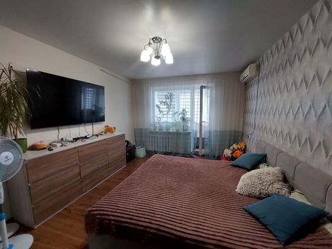 квартира за адресою Лазурна вул., 10б