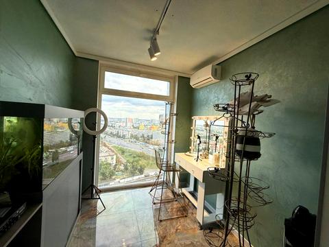 комерційна за адресою Соборності просп. (Возз'єднання), 30