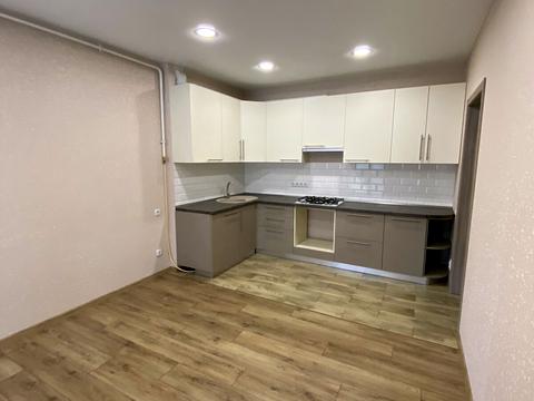 квартира за адресою Українська вул., 83б