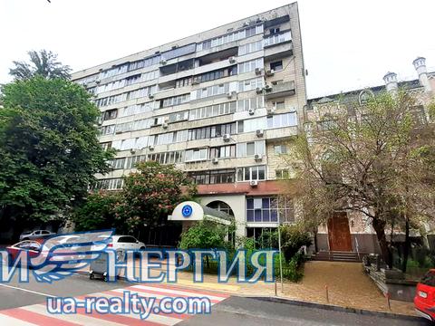 квартира по адресу Микільсько-Ботанічна, 6/8