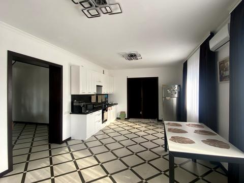 будинок за адресою Довженко