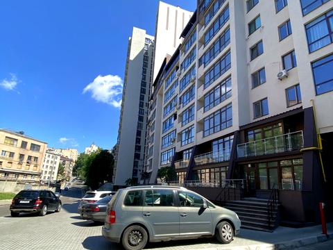 коммерческая по адресу Глубочицкая ул., 13