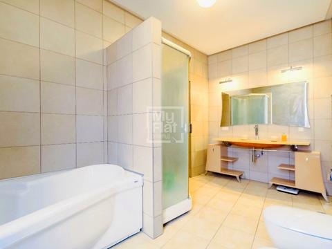 будинок за адресою Дмитра Дорошенка вул. (Чигоріна), 9