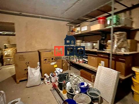 комерційна за адресою Науки вул., 35