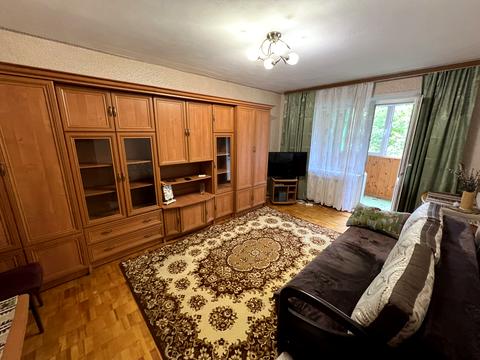 квартира по адресу Чернобыльская ул., 12