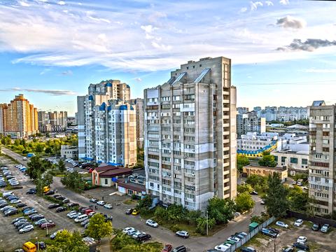 квартира по адресу Миколы Бажана просп., 1-М