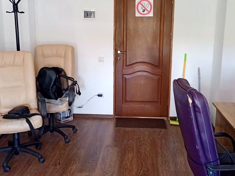комерційна за адресою Хуторівка вул., 40