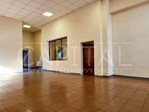 комерційна за адресою Центральна вул., 1