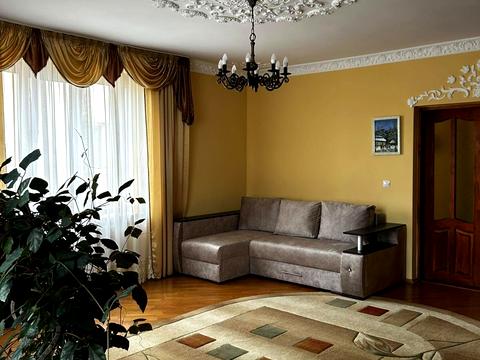 будинок за адресою Білогорща вул., 3