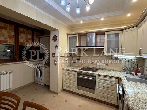 квартира по адресу Натальи Ужвий ул., 7