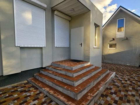 комерційна за адресою провулок 14 жовтня, 1-а