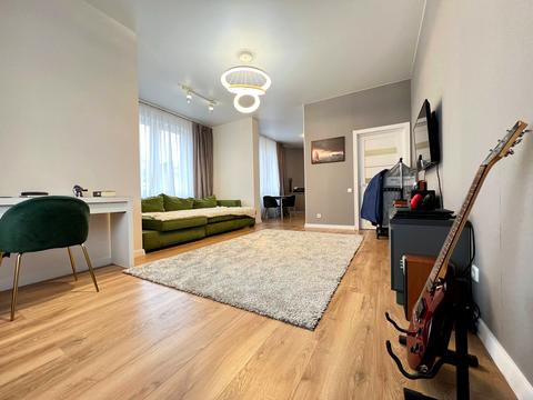 квартира за адресою Дмитрівська вул., 82