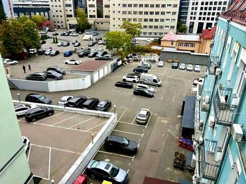 комерційна за адресою Володимирська вул., 97/37