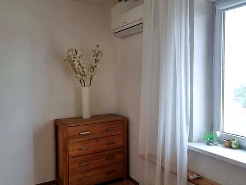 квартира за адресою Ревуцького вул., 42-А