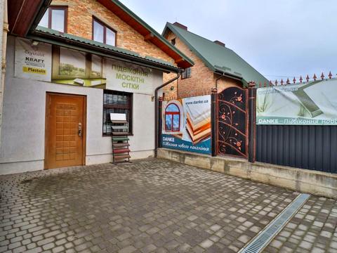 будинок за адресою Франка Ів, 12