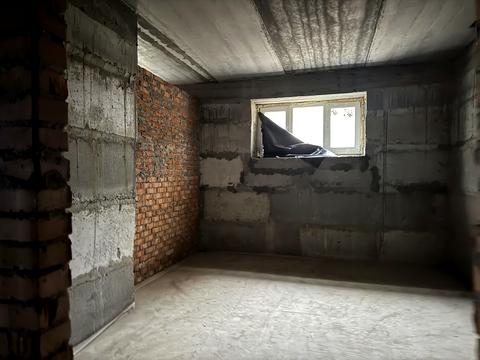 комерційна за адресою Лесі Українки бульв., 14б