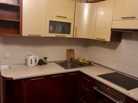 квартира за адресою Милославська вул., 32/51а