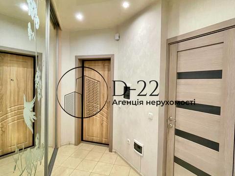 квартира за адресою Ревуцького вул., 7-В